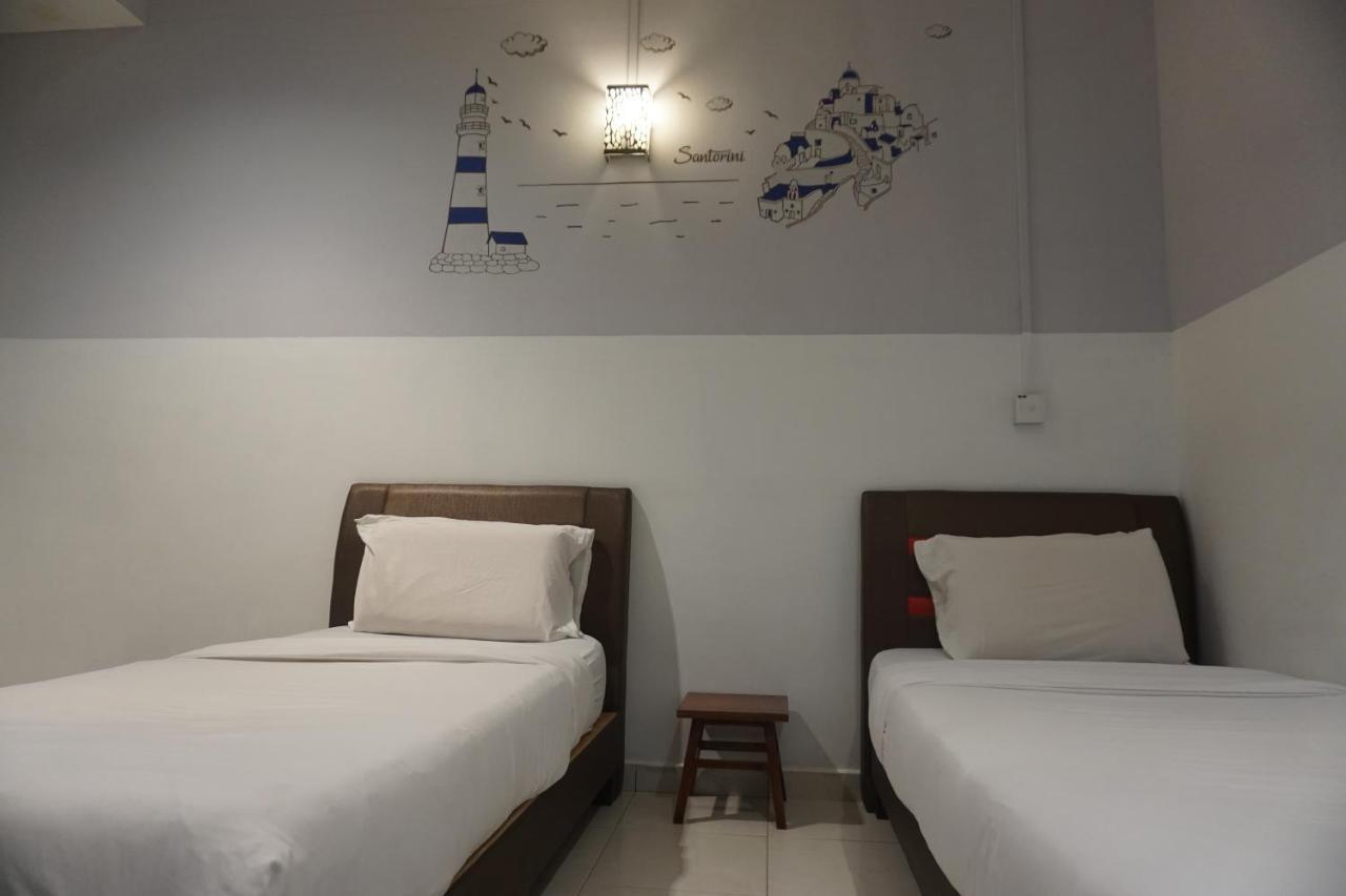 S & S Guest House Kuantan Kültér fotó