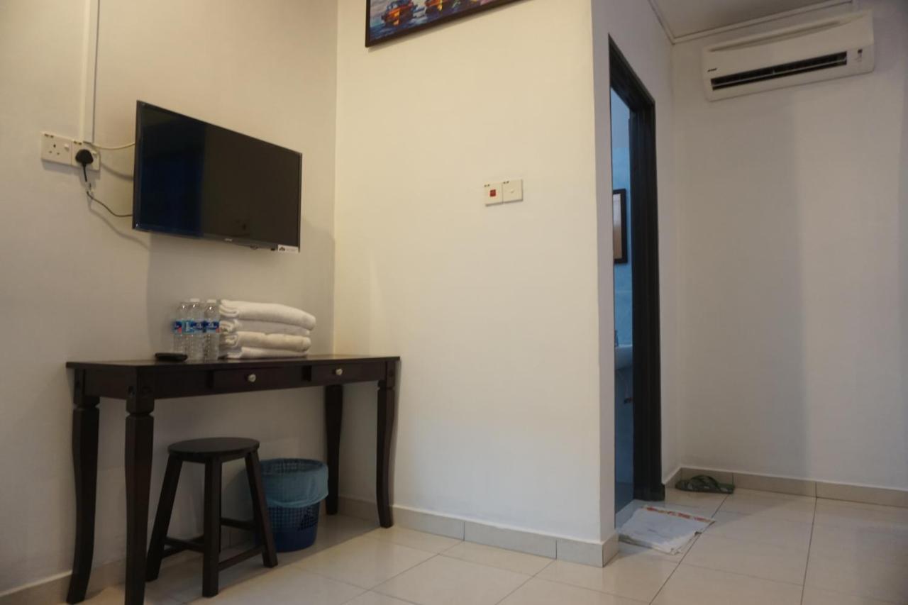 S & S Guest House Kuantan Kültér fotó