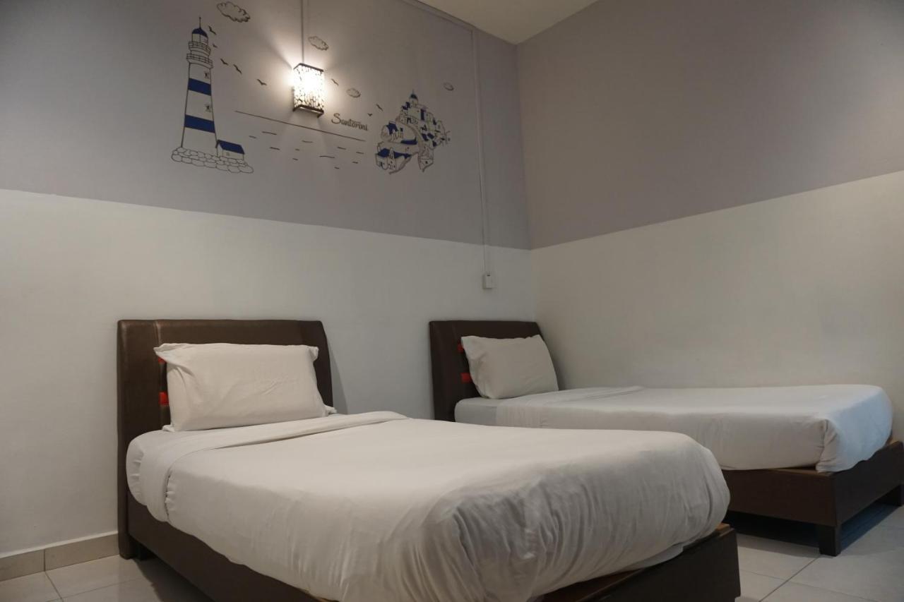 S & S Guest House Kuantan Kültér fotó