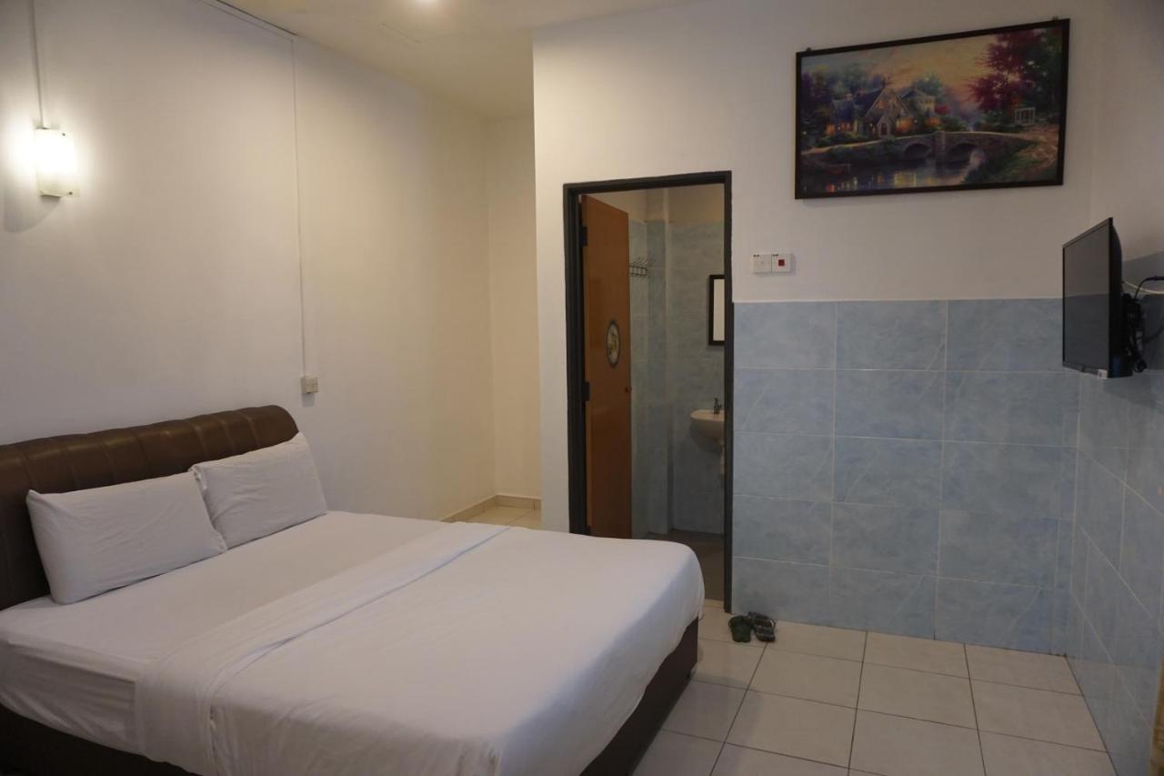 S & S Guest House Kuantan Kültér fotó
