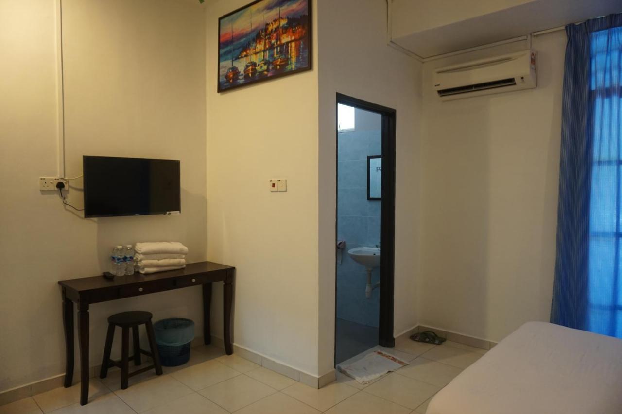 S & S Guest House Kuantan Kültér fotó